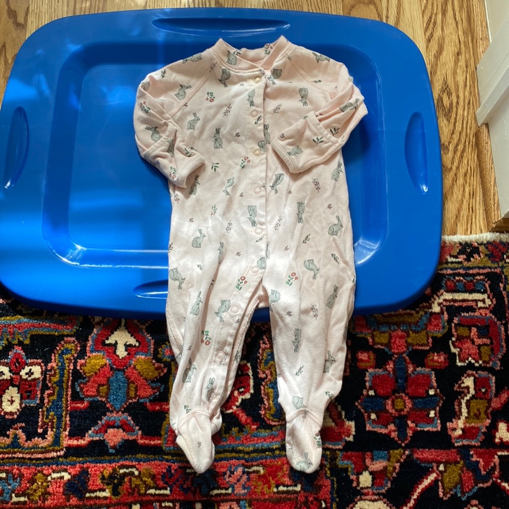 Baby girls' pink Hanna Andersson footed pajamas